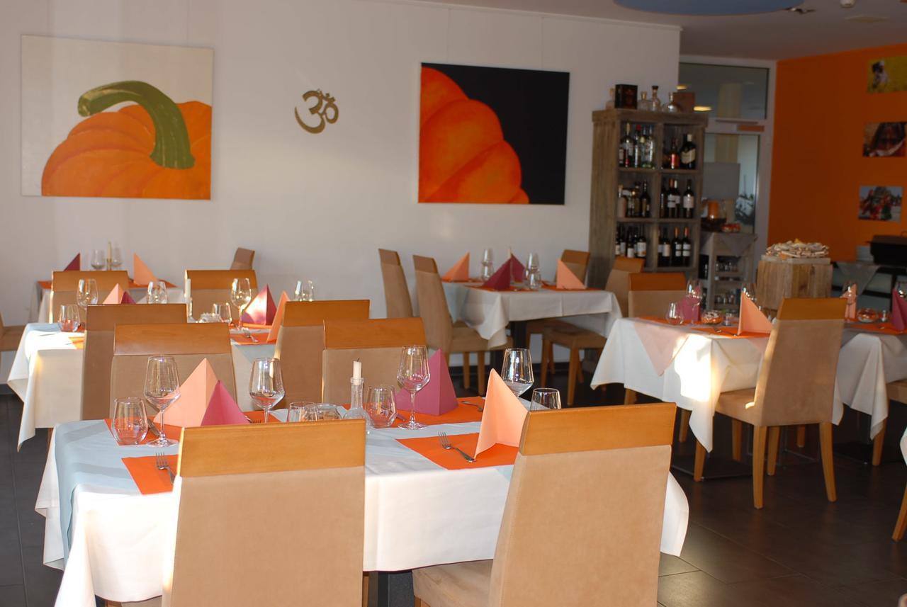 Motel Fehraltorf Uster Extérieur photo